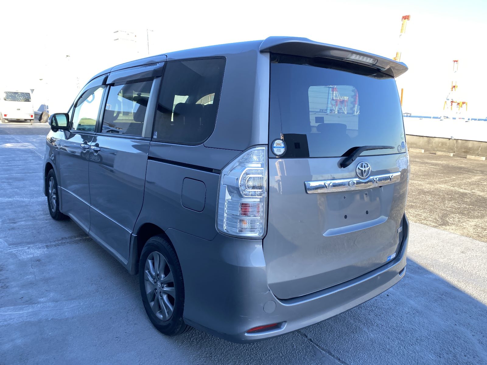 2013 Toyota Voxy